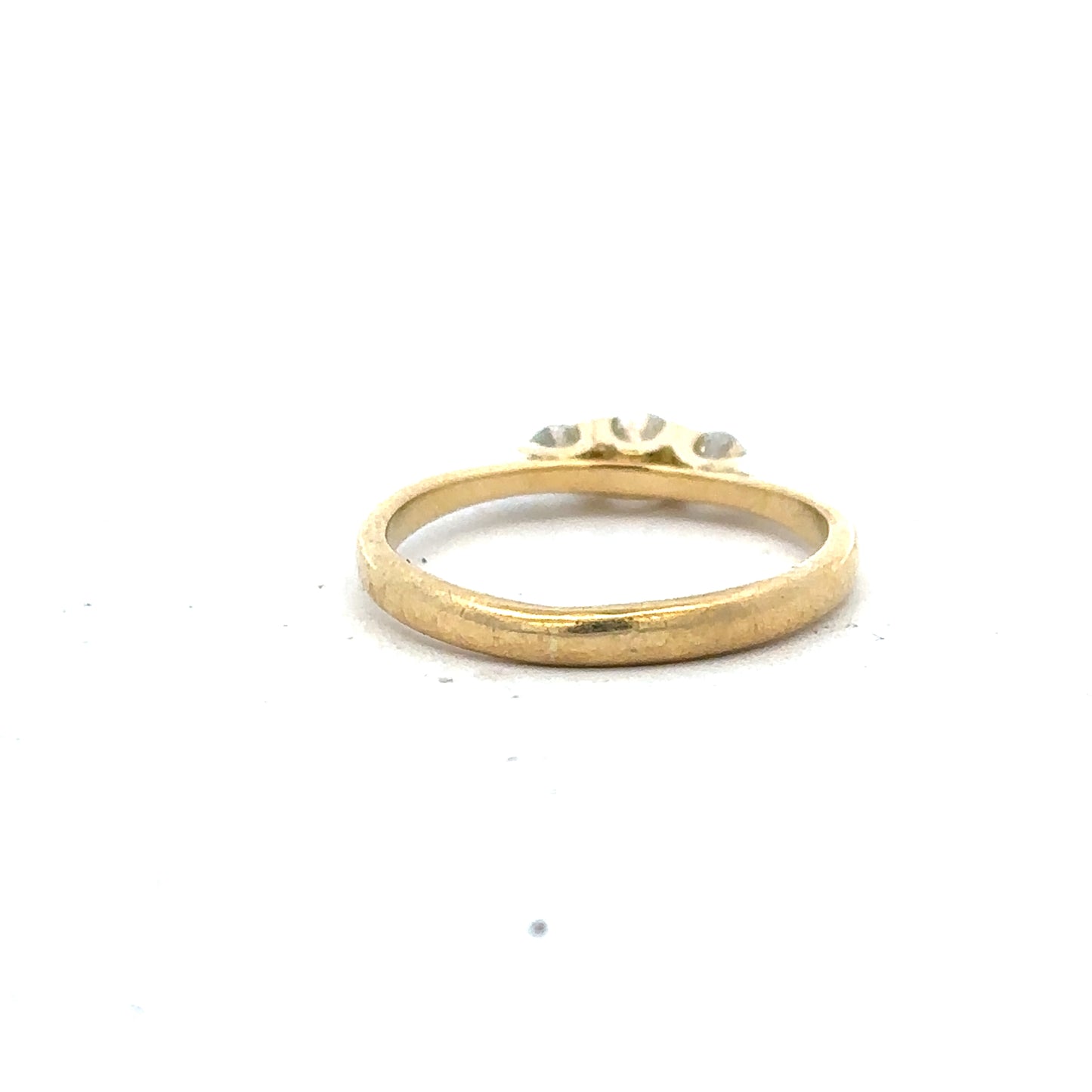 18ct yellow gold diamond ring in size L with sparkling diamonds, showcasing elegant fine jewelry craftsmanship.