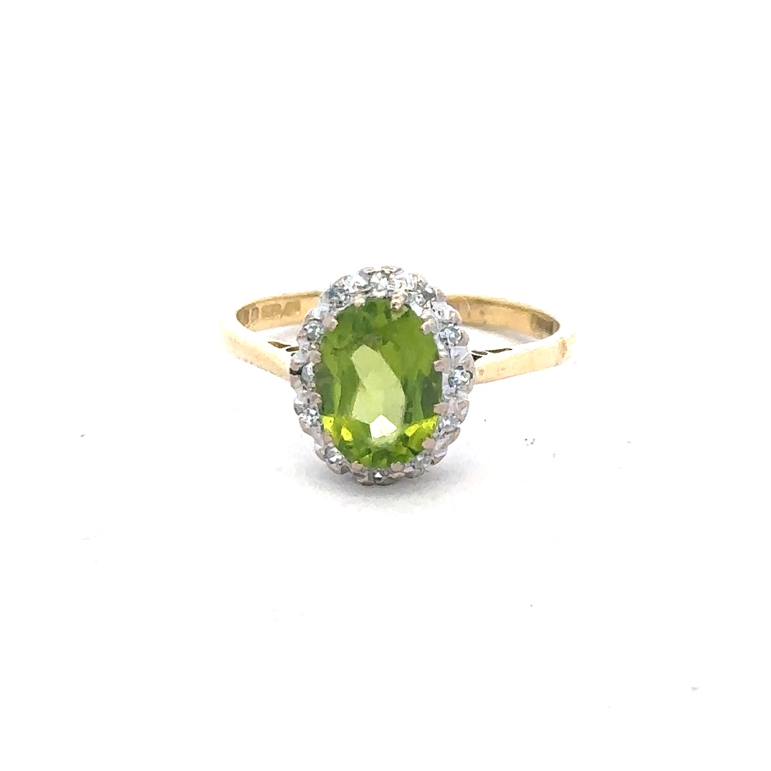 18ct yellow gold diamond ring in size L with sparkling diamonds, showcasing elegant jewelry craftsmanship.