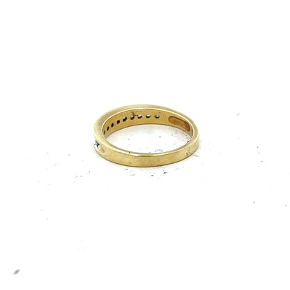 18ct yellow gold diamond ring in size L, featuring a sparkling diamond set in a classic band.
