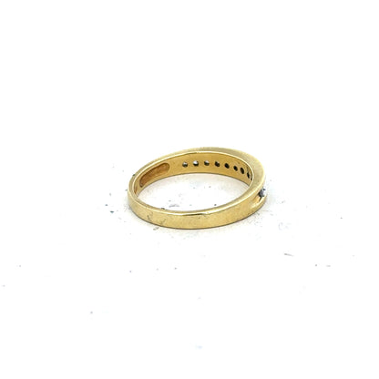 18ct yellow gold diamond ring in size L, featuring sparkling diamonds and a classic design, unbranded jewelry piece.