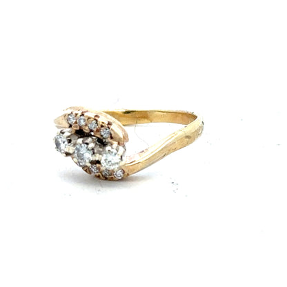 18ct yellow gold diamond ring in size M with sparkling diamonds, elegant and timeless jewelry piece.