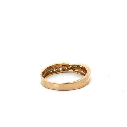 18ct yellow gold diamond ring in size N, featuring a sparkling diamond setting and elegant design.