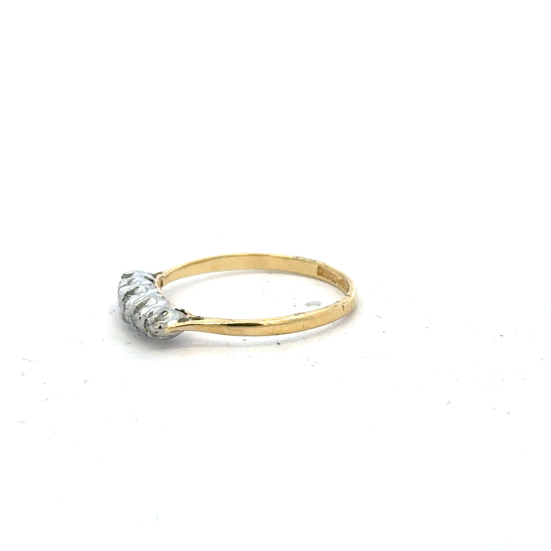 18ct yellow gold diamond ring in size N with sparkling diamonds, featuring a sleek and elegant design.
