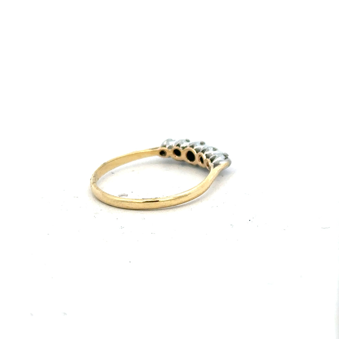 18ct yellow gold diamond ring in size N with sparkling diamonds, showcasing elegant craftsmanship and a classic design.