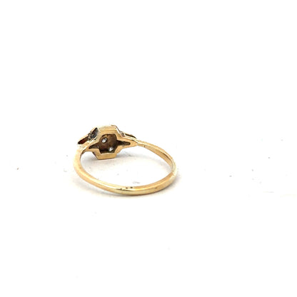 18ct yellow gold diamond ring in size N with sparkling diamonds, elegant design, unbranded jewelry piece