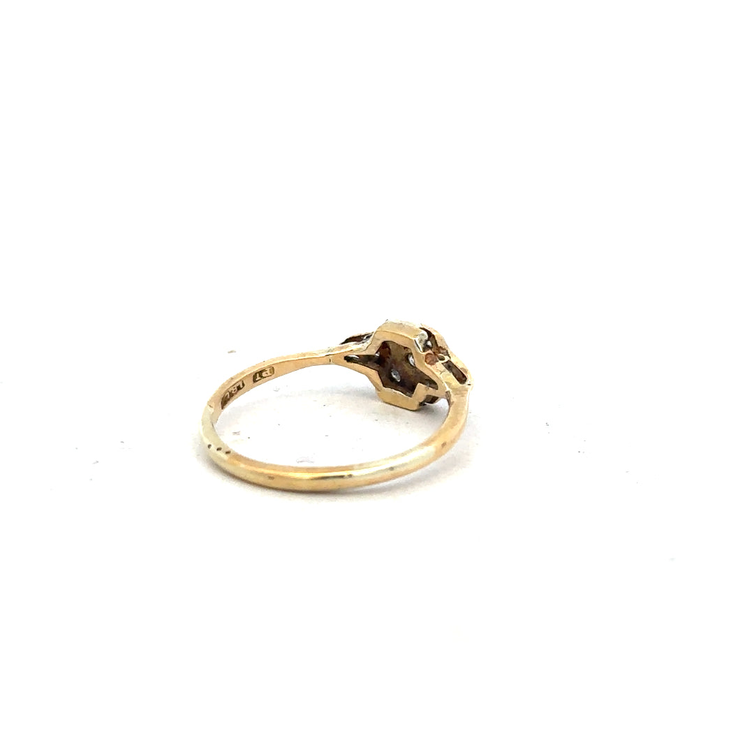 18ct yellow gold diamond ring in size N featuring a sparkling central diamond and elegant band design.