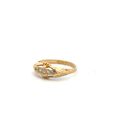 18ct yellow gold diamond ring in size O with sparkling diamonds, showcasing a elegant design and high-quality craftsmanship.