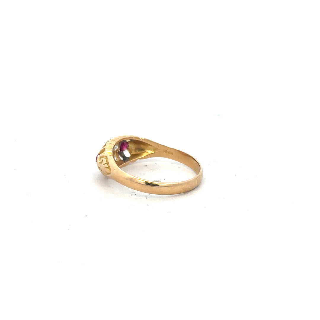 18ct yellow gold diamond ring in size O1/2, featuring a polished band and sparkling diamonds, unbranded jewelry accessory.