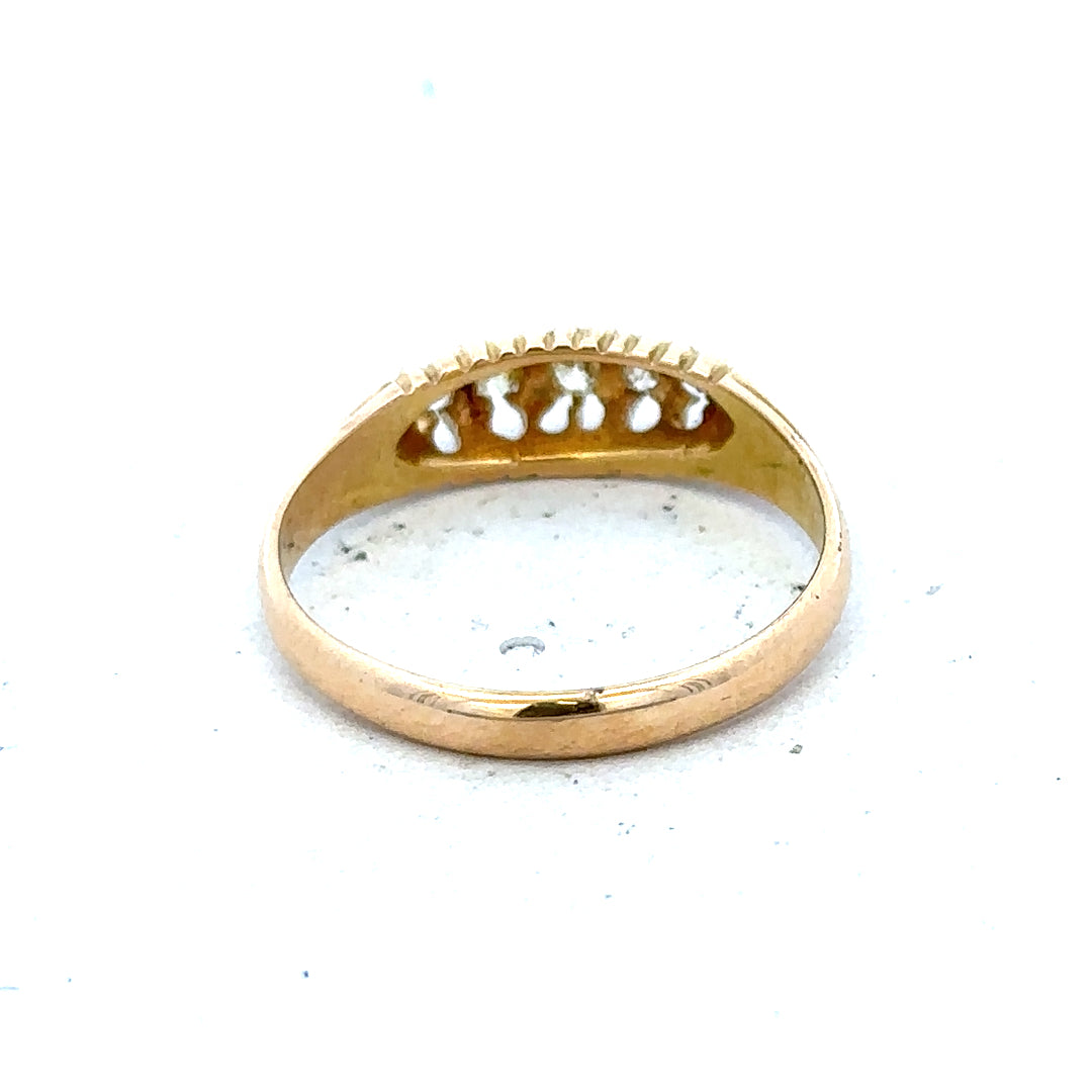 18ct yellow gold diamond ring, size P, 3.1g, unbranded, showcasing the detailed gold band and sparkling diamonds.