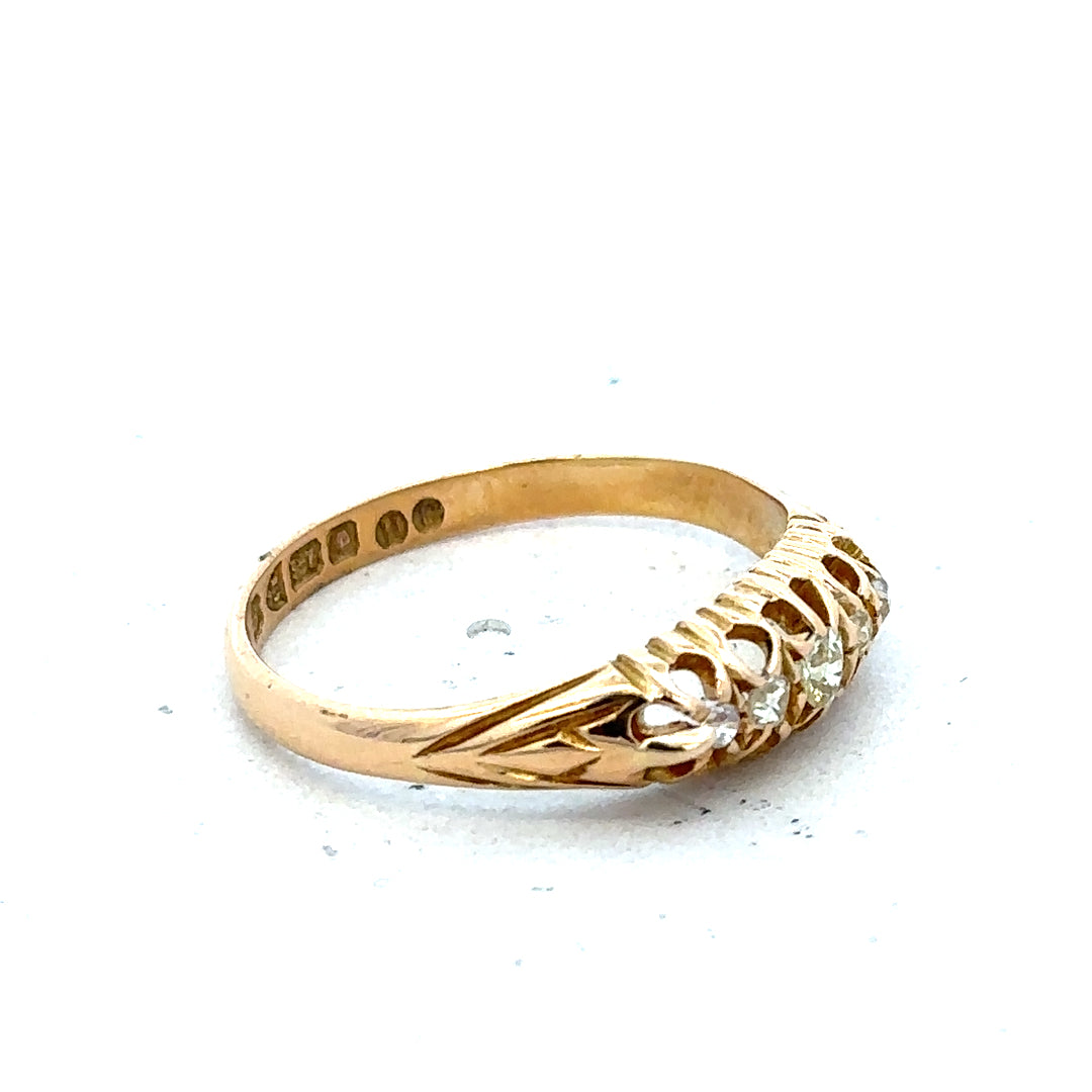 18ct yellow gold diamond ring in size P, featuring sparkling diamonds and weighing 3.1 grams.