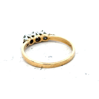 18ct yellow gold diamond ring in size P1/2, featuring a sparkling diamond set in a sleek, elegant band.