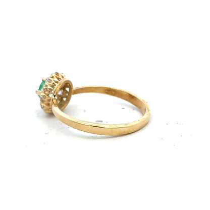 18ct yellow gold diamond ring in size P1/2, featuring a sparkling diamond setting and a sleek, elegant design.