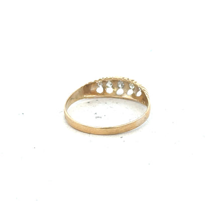 18ct yellow gold diamond ring in size S with sparkling diamonds, featuring a classic and elegant design.