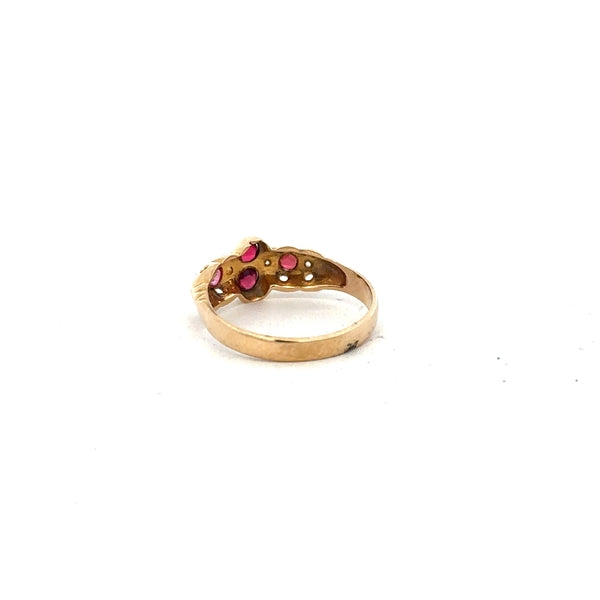18ct yellow gold ring in size M with a smooth band, unbranded jewelry, shown from a front view.