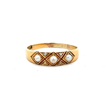 18ct yellow gold ring in size P1/2, featuring a smooth band, unbranded jewelry with a polished finish, displayed on a white background.