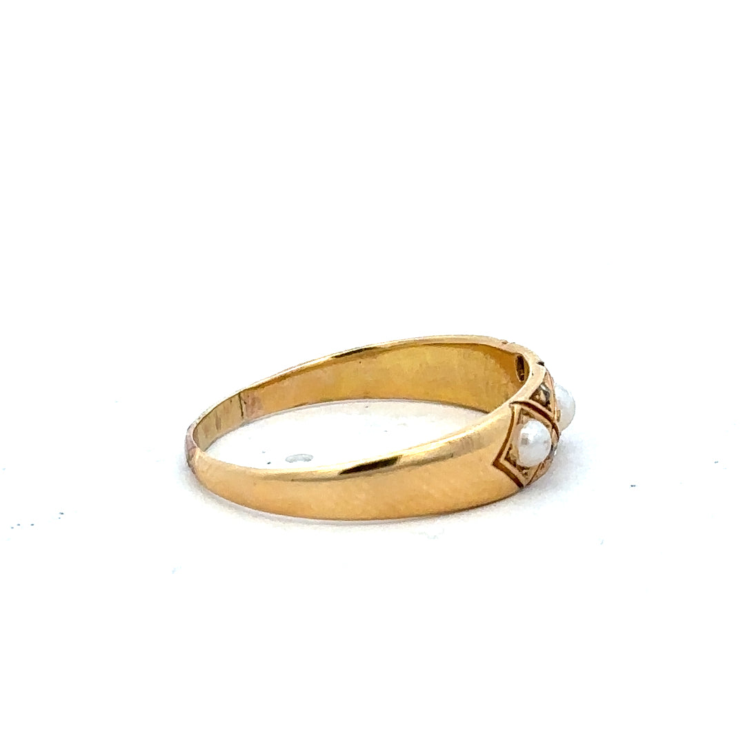 18ct yellow gold ring in size P1/2, featuring a smooth band and polished finish, unbranded jewelry accessory.