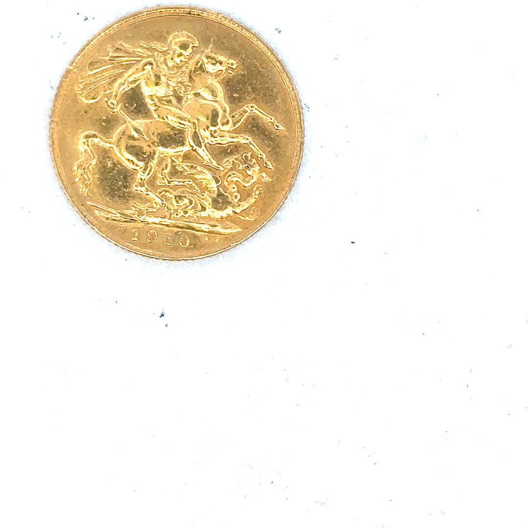 1910 full sovereign coin, 8g, unbranded, showcasing detailed design and historical features of the gold coin.