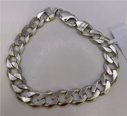 Silver bracelet made of 925 sterling silver with a sleek, polished finish, featuring a stylish unbranded design.