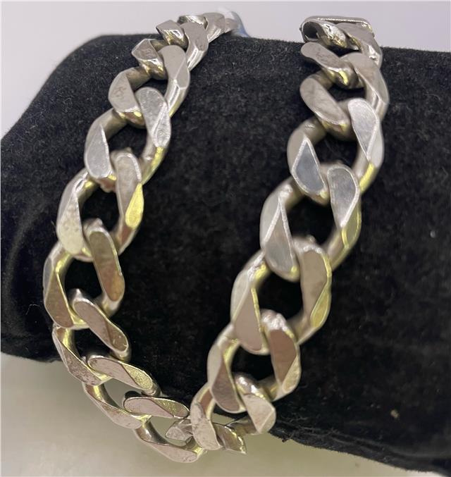 925 silver bracelet with intricate design, featuring a polished finish, crafted from unbranded sterling silver for everyday wear.