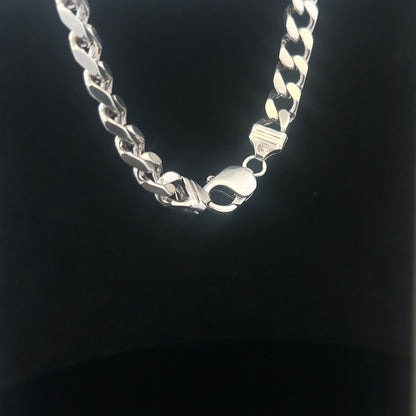 925 silver curb bracelet, 23cm length, 32.6g, unbranded jewelry with a classic silver curb chain design.