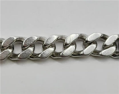 925 silver curb bracelet, 24cm length, weighs 37.9g, featuring a classic silver chain design.