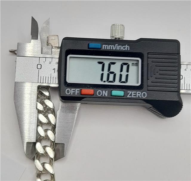 925 silver curb bracelet, unbranded, weighs 37.9g, length 24cm, displayed on a neutral background.