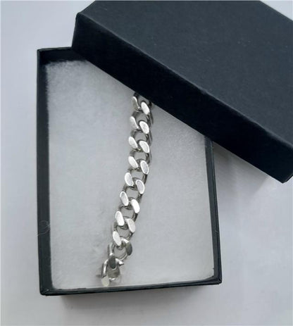 925 silver curb bracelet, unbranded, 37.9g weight, 24cm length, detailed chain design, sterling silver jewelry