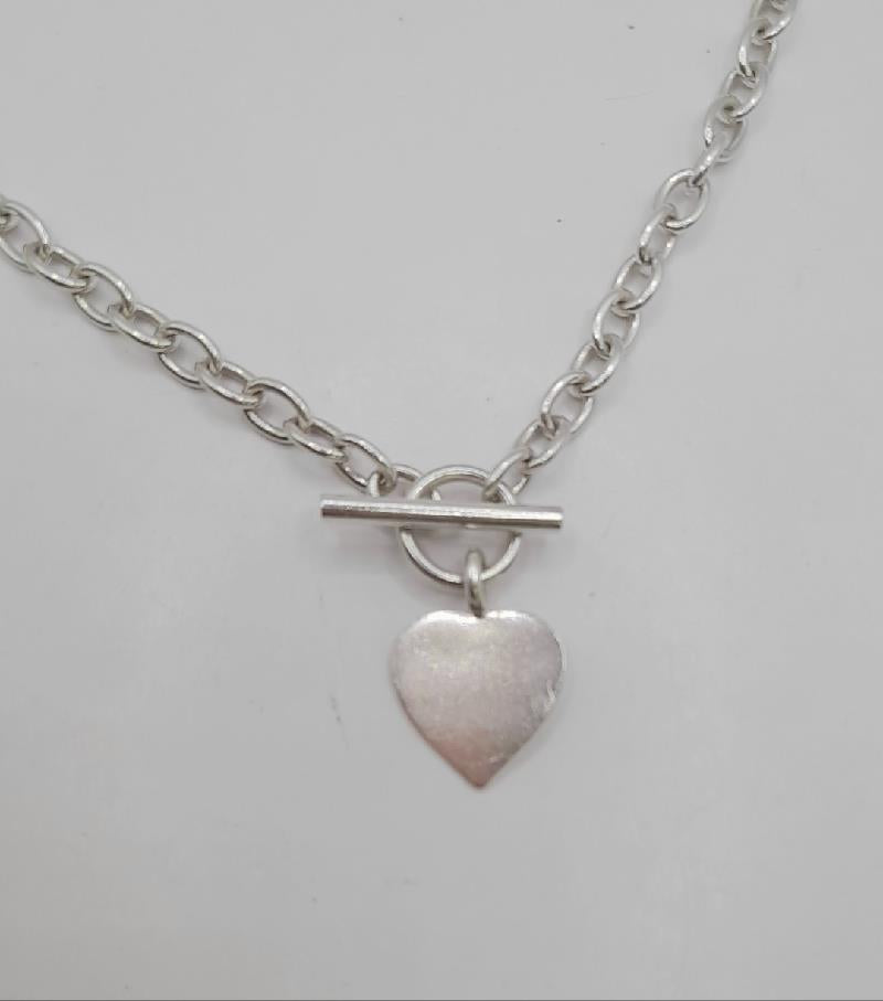 925 silver heart chain weighing 29.7g, featuring a delicate heart design, ideal for elegant jewelry collection.