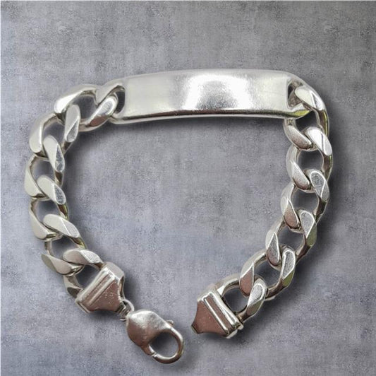 925 silver ID curb bracelet, 22cm length, unbranded, with engraved ID plate and classic curb chain design.