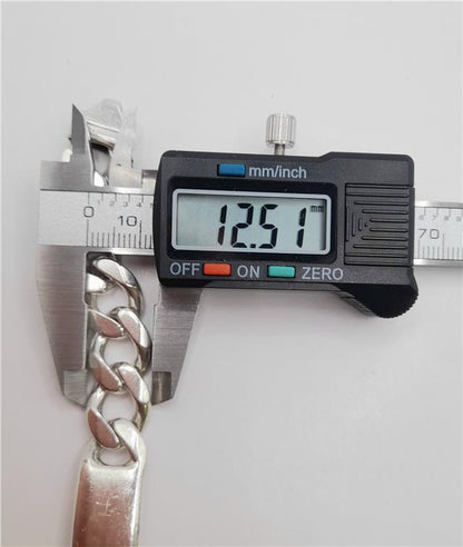 925 silver ID curb bracelet, 22cm, unbranded, with a sleek silver chain and ID plate for everyday wear.