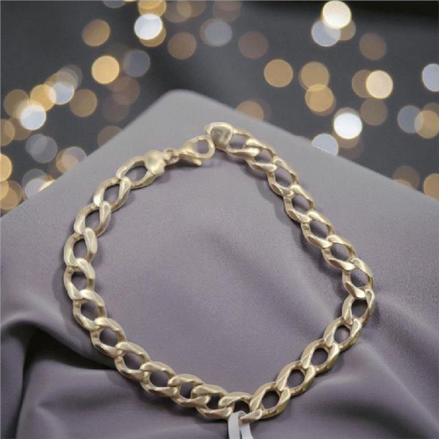9ct gold curb bracelet, 21cm length, 12.9g, unbranded, with detailed chain links, displayed on a neutral background.