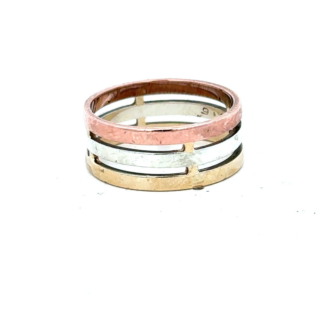 9ct gold ring in size P with a simple band design, unbranded jewelry showcasing fine gold craftsmanship.