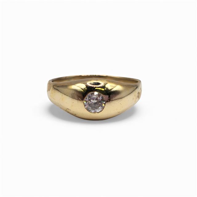 9ct yellow gold ring with a single diamond, showcasing a sleek and elegant design, perfect for special occasions or everyday wear.