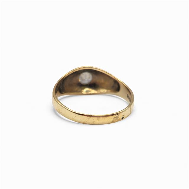 9ct yellow gold ring with a single diamond, showcasing a sleek design and sparkling gemstone setting.