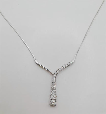 9ct white gold chain, 17-inch length, 5.1g, unbranded jewelry with a sleek, classic design, displayed on a neutral background.