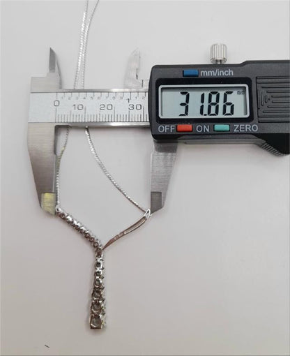 9ct white gold chain, 17-inch length, 5.1g, unbranded jewelry accessory with a sleek, polished finish.