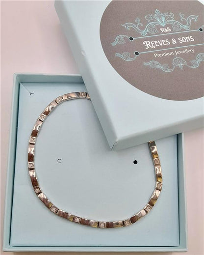 9ct white gold diamond bracelet with sparkling diamonds, 8 inches long, weighing 8.6 grams, unbranded jewelry accessory