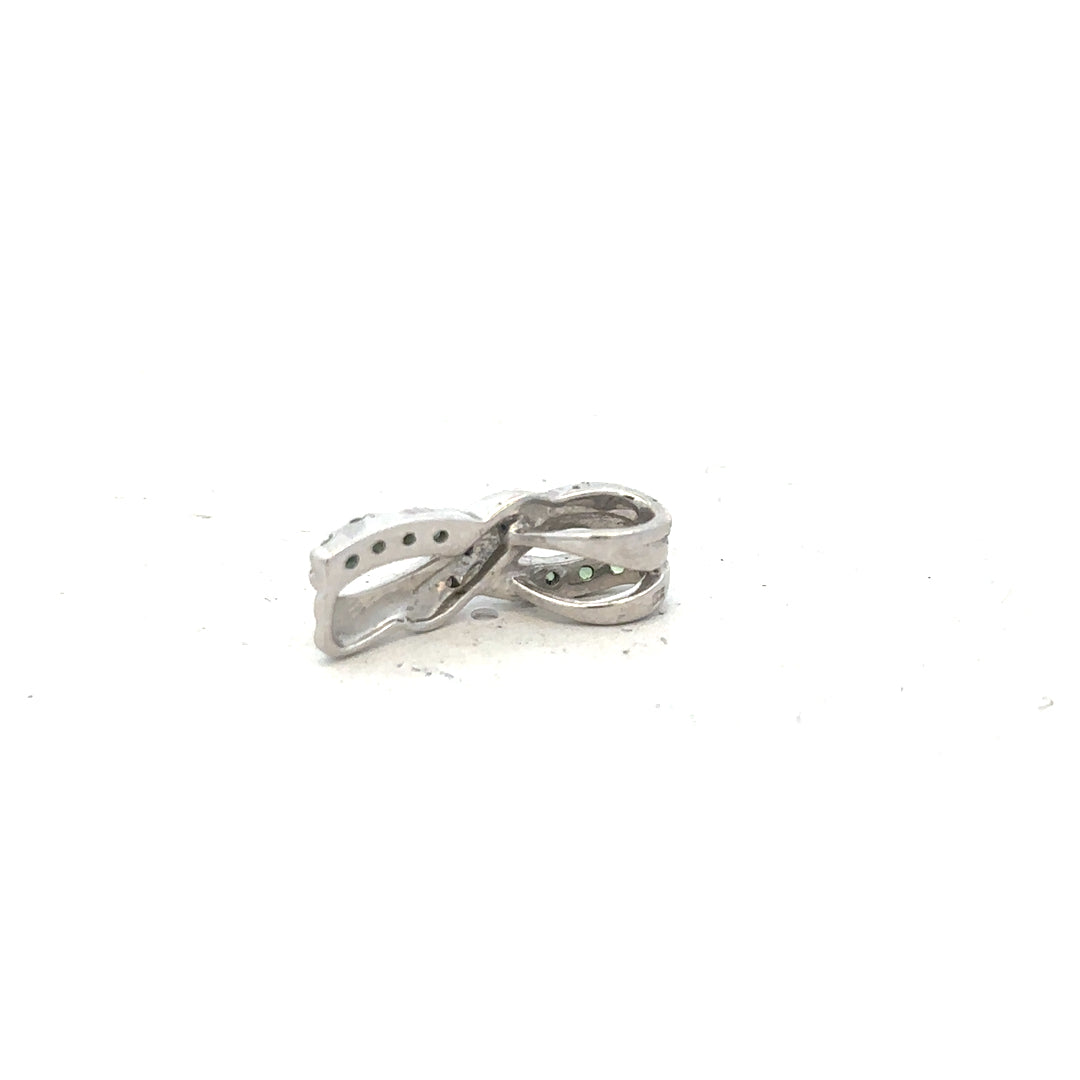 9ct white gold diamond pendant with sparkling diamonds, weighing 2.2 grams, featuring elegant design and fine craftsmanship.