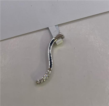 9ct white gold diamond pendant with sparkling diamonds, elegant jewelry piece showcasing fine craftsmanship and shine.