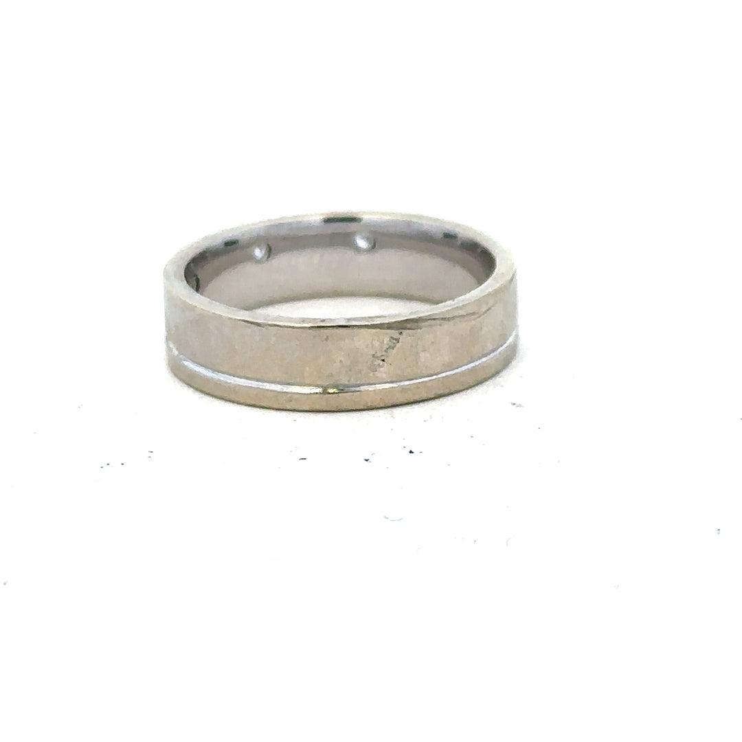 9ct white gold diamond ring size K1/2 with sparkling diamonds, showcasing elegant jewelry design and fine craftsmanship.