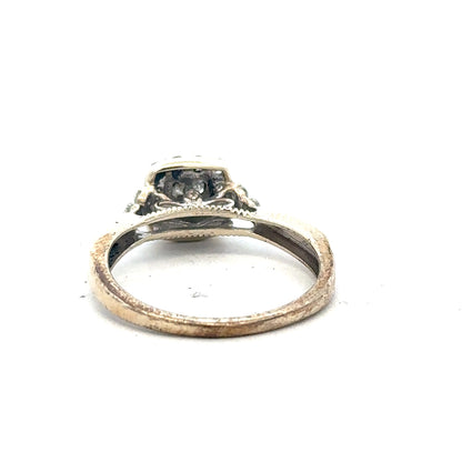 9ct white gold diamond ring size N, unbranded, showcasing a sparkling diamond center and elegant band design.