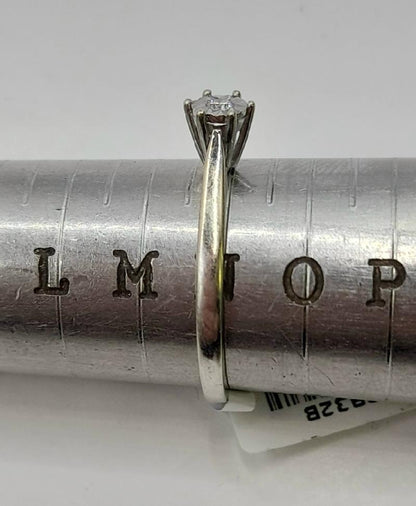 9ct white gold diamond ring in size N with sparkling diamonds, showcasing a elegant and classic design.