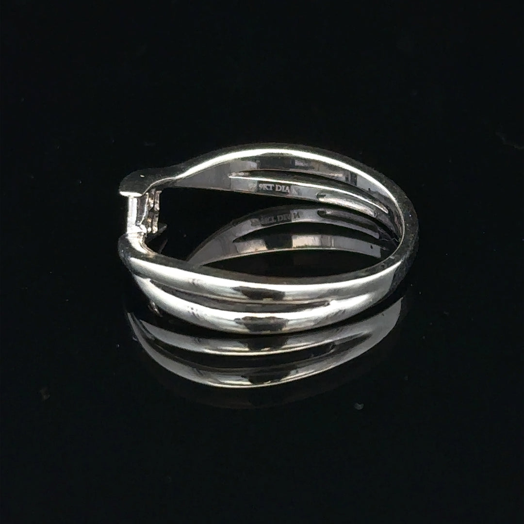 9ct white gold diamond ring in size O, featuring a sparkling diamond center and elegant band design.