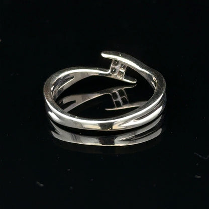 9ct white gold diamond ring in size O featuring a sparkling diamond centerpiece, unbranded, elegant jewelry accessory.