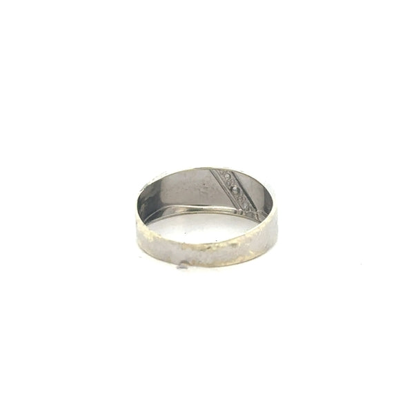 9ct white gold diamond ring in size O with sparkling diamonds, showcasing a sleek and elegant jewelry design.