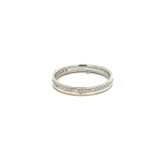 9ct white gold diamond ring size O1/2 with sparkling diamonds, showcasing elegant jewelry craftsmanship.
