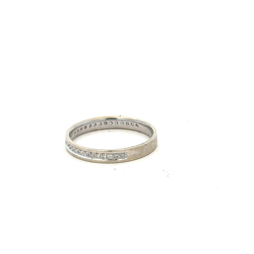 9ct white gold diamond ring size O1/2 with sparkling diamonds, showcasing a elegant design and polished finish.