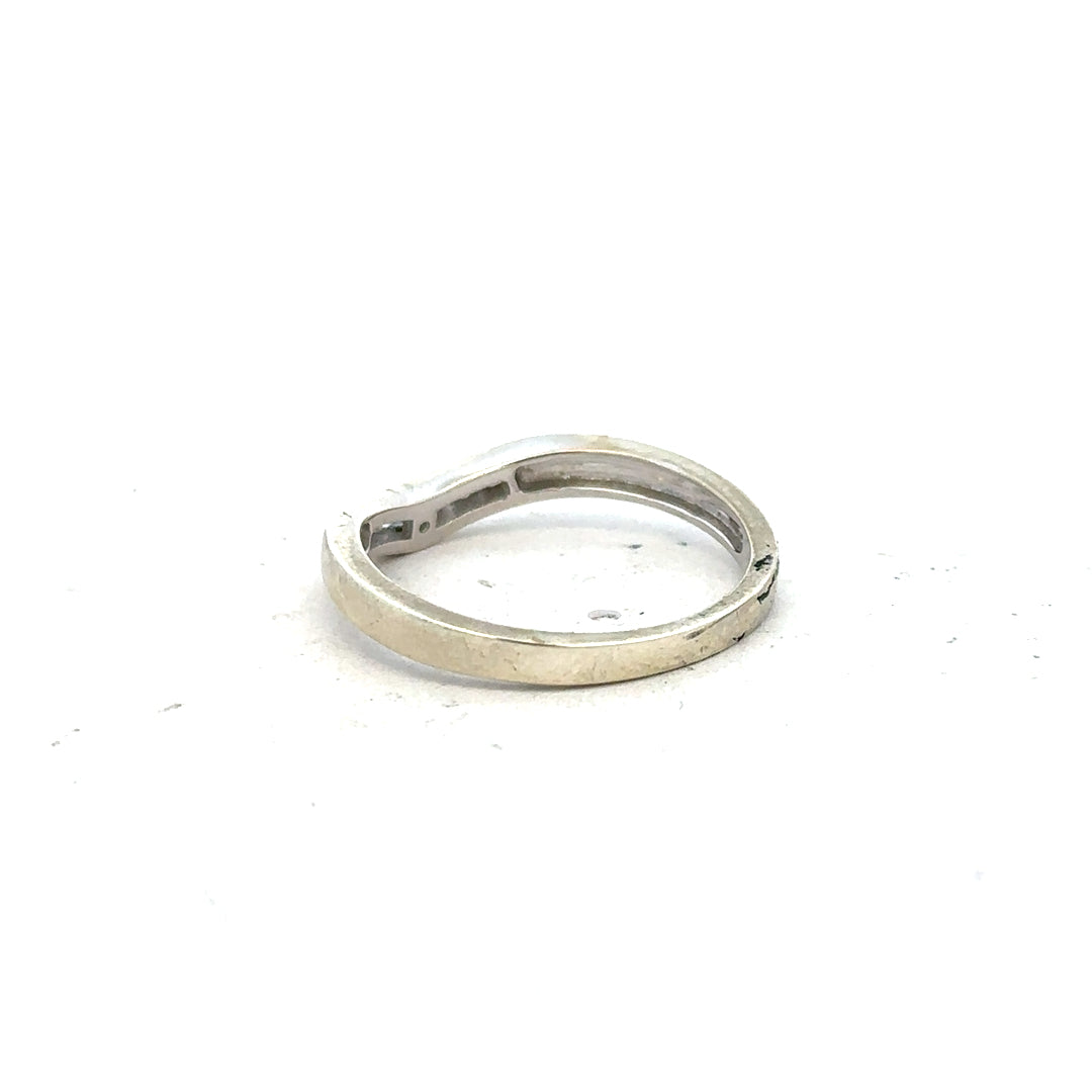 9ct white gold diamond ring size P with sparkling diamonds, showcasing elegant jewelry craftsmanship and fine detailing.
