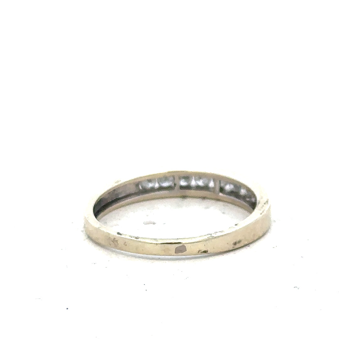 9ct white gold diamond ring in size Q with sparkling diamonds, elegant jewelry piece.