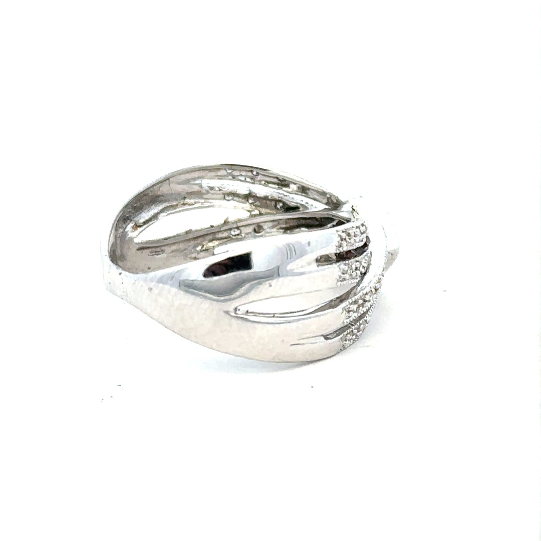 9ct white gold diamond ring in size Q with sparkling diamonds, showcasing elegant jewelry design.